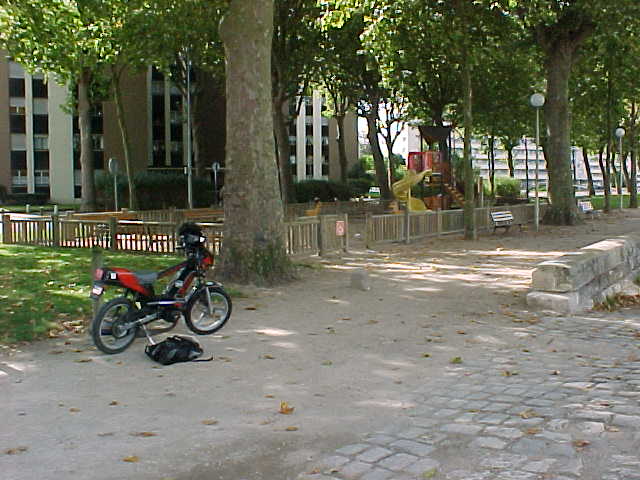 63 - LA MOB, UN JEU D'ENFANT !.jpg